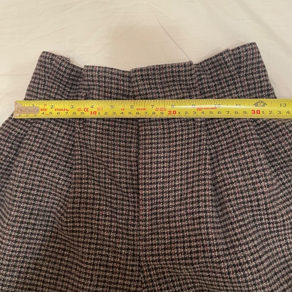 New Japanese Plaid and Pleated wool Skort, paper bag waist size 26, high waisted - Picture 6 of 11